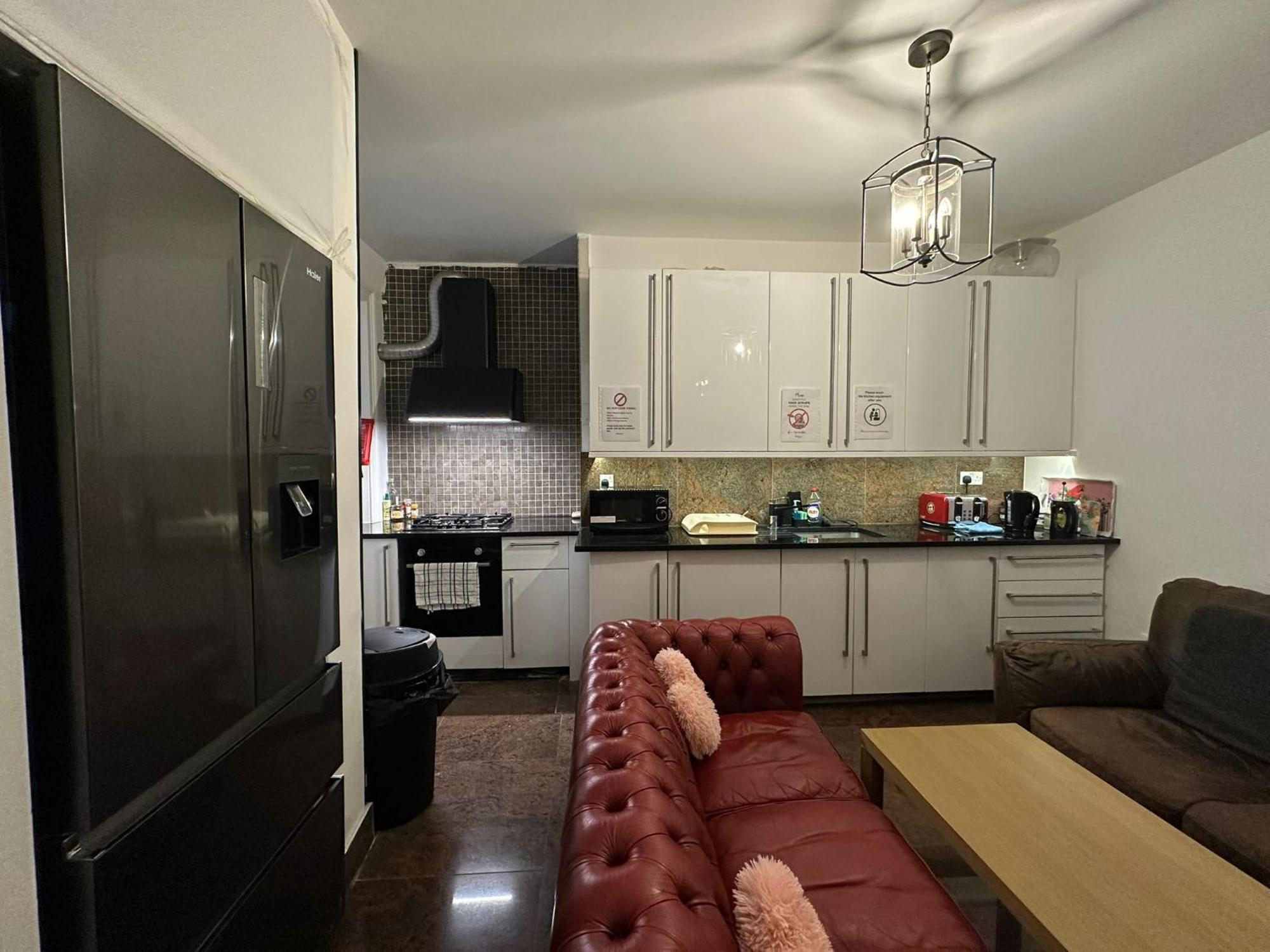 Spacious 4 Person Bedroom In Marylebone Alloggio in famiglia